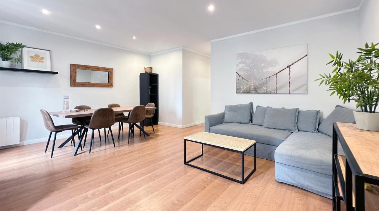 Stay U-Nique Apartments Travessera Barcelona Ngoại thất bức ảnh